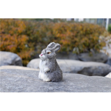 Peluches realistas conejos levantados