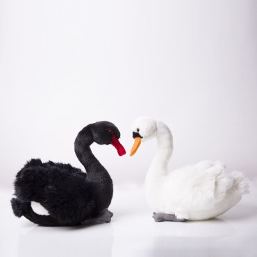 Peluche cisne blanco y negro