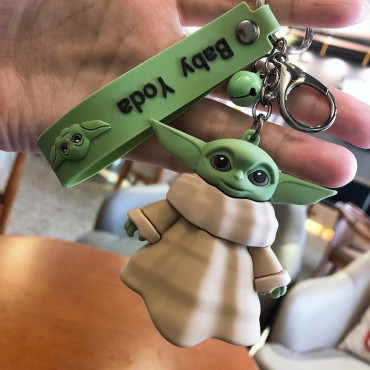 Llavero baby yoda the mandalorian con cascabel