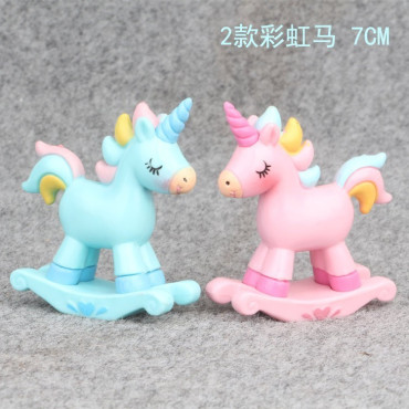 2 figuras unicornio