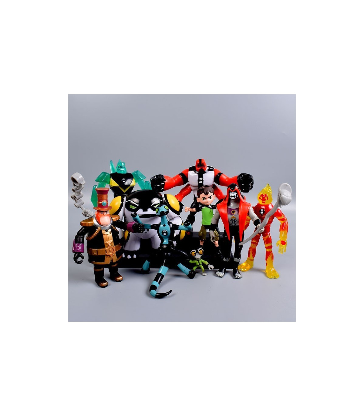 lote de 9 figuras de ben 10