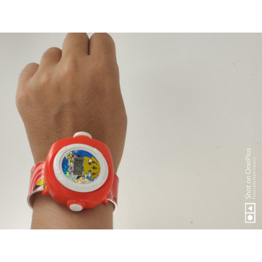 Reloj digital proyectador de imagenes pokémon