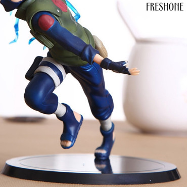 Figura Hatake Kakashi Anime Tirando Rayo Azul