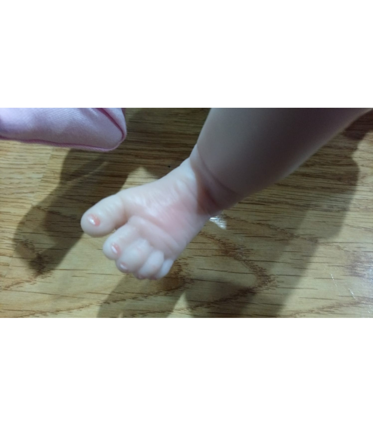 preciosa  CARLA  bebe reborn de 55cm