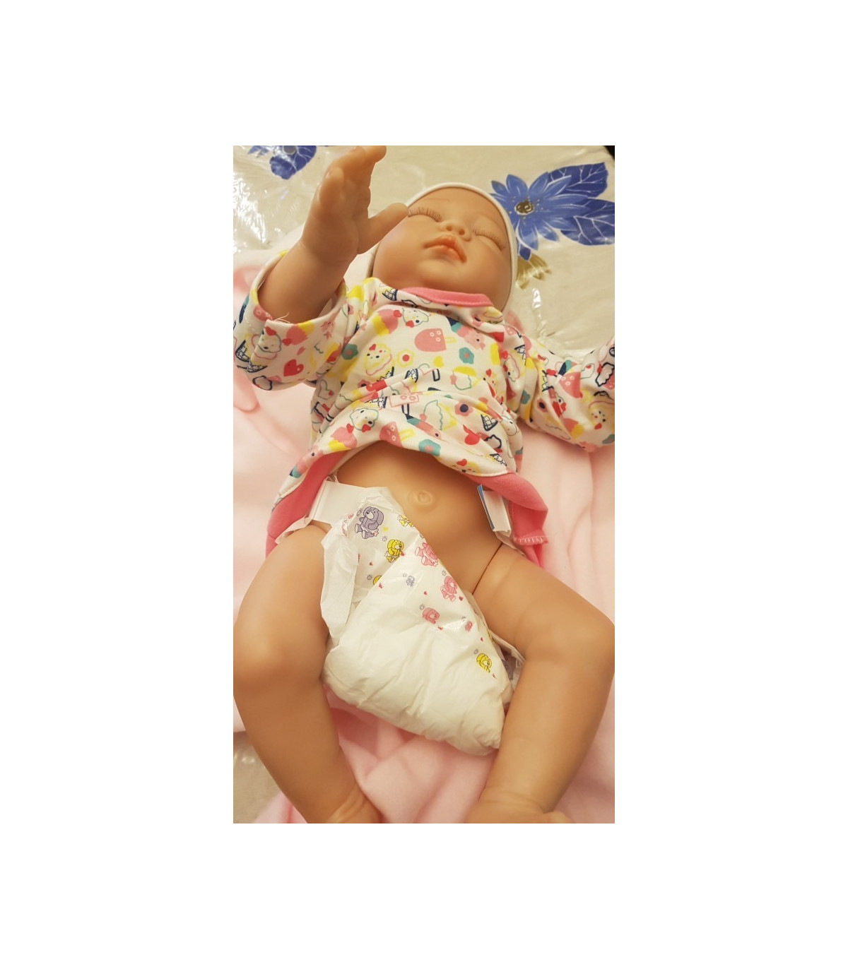 blanca  bebe reborn  de silicona vinilo