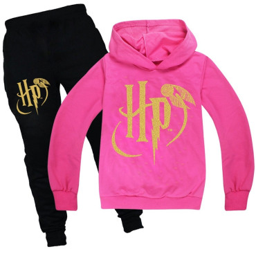 Inicio   chandal  con capucha howards de harry potter ¡Date prisa y hazte con este chándal con capucha antes de que se agote!
M