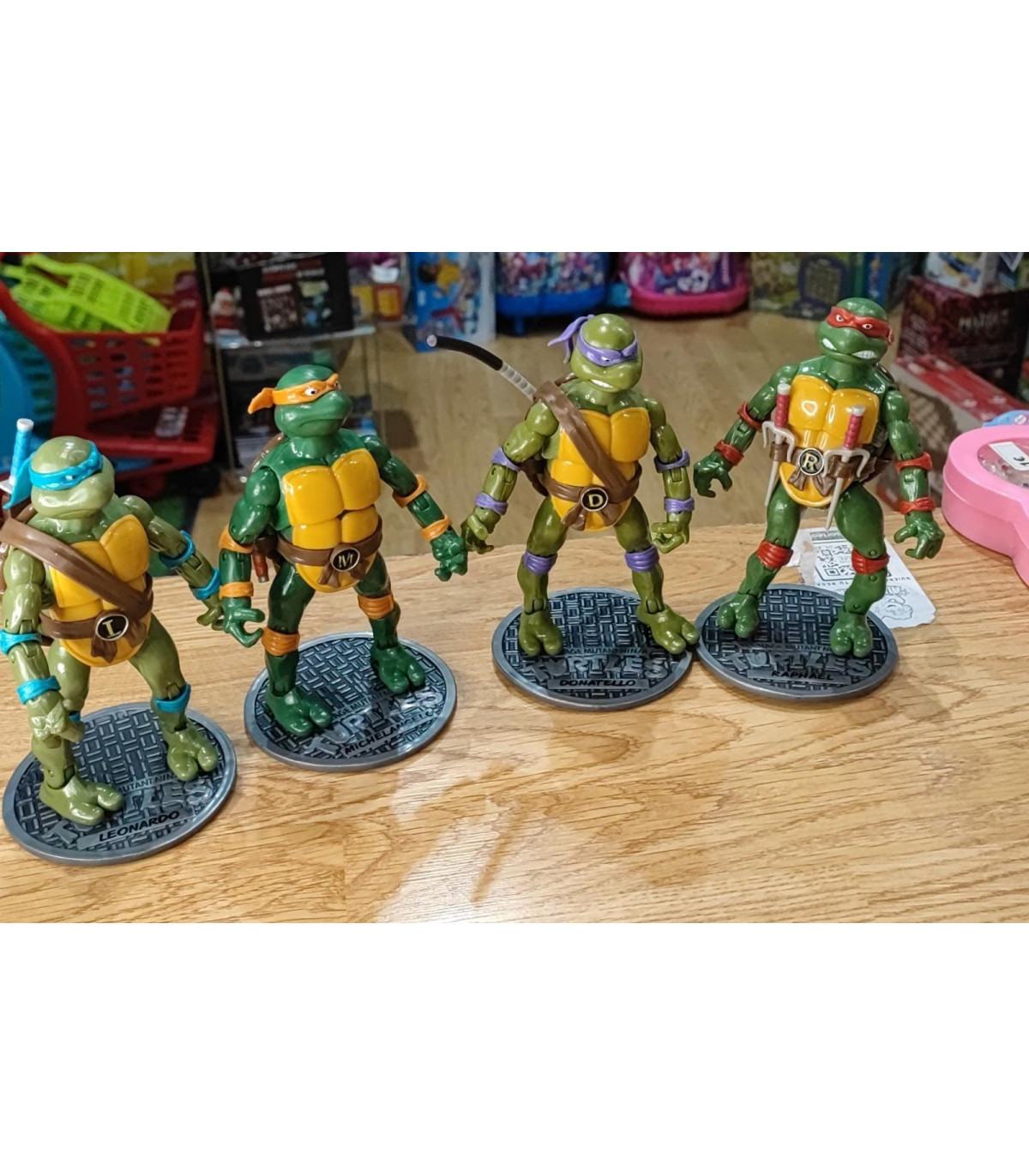 Inicio   lote de 4 figuras de tortugas ninja con accesorios y articuladas de 18cm lote de 4 figuras de tortugas ninja con acceso