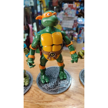 Inicio   lote de 4 figuras de tortugas ninja con accesorios y articuladas de 18cm lote de 4 figuras de tortugas ninja con acceso