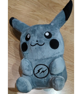 Inicio   Peluche Pikachu gris pokémon Peluche Pikachu gris pokémon