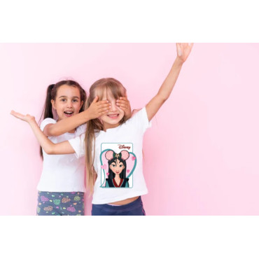 Inicio   🏰🎀 Vive un cuento de hadas con nuestras camisetas de princesas Disney 🏰🎀 🌺 Siente la magia de Disney en cada paso con n