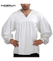 Medieval hombres pirata vestidor temprano renacentista camisa