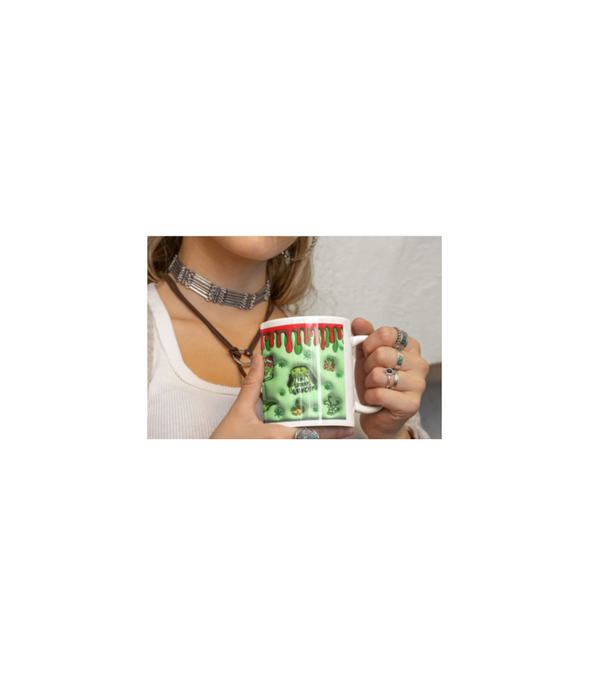 Taza Personalizable del Grinch: ¡Magia, Risas y Sorpresas en Cada Sorbo! 🎅🌟