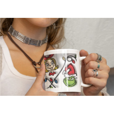 Taza Personalizable del Grinch con Amigos: ¡Vive la Aventura Mágica en Albithinia! 🎅🐶