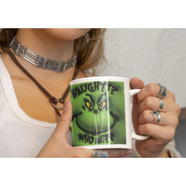 🌟 "Taza del Grinch "Malvado? ¿Quién yo?": Desayunos llenos de risas y diversión" 🤣🎄