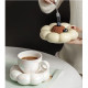 Taza Creativa de Cerámica con Plato Decorativo de Nube: Elegancia en Cada Sorbo