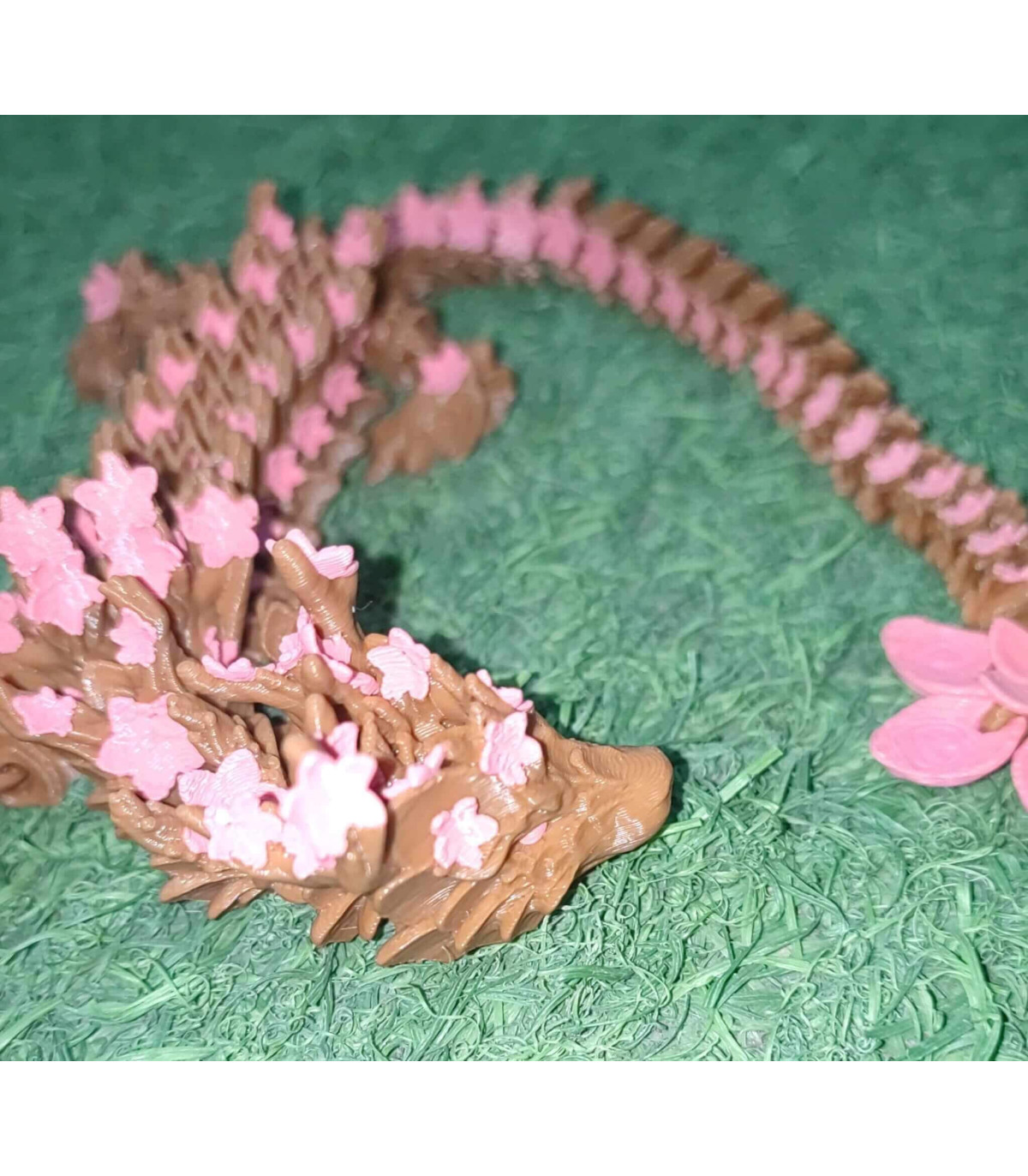 Compra Dragón de Sakura Articulado en 3D de 45cm | Albithinia