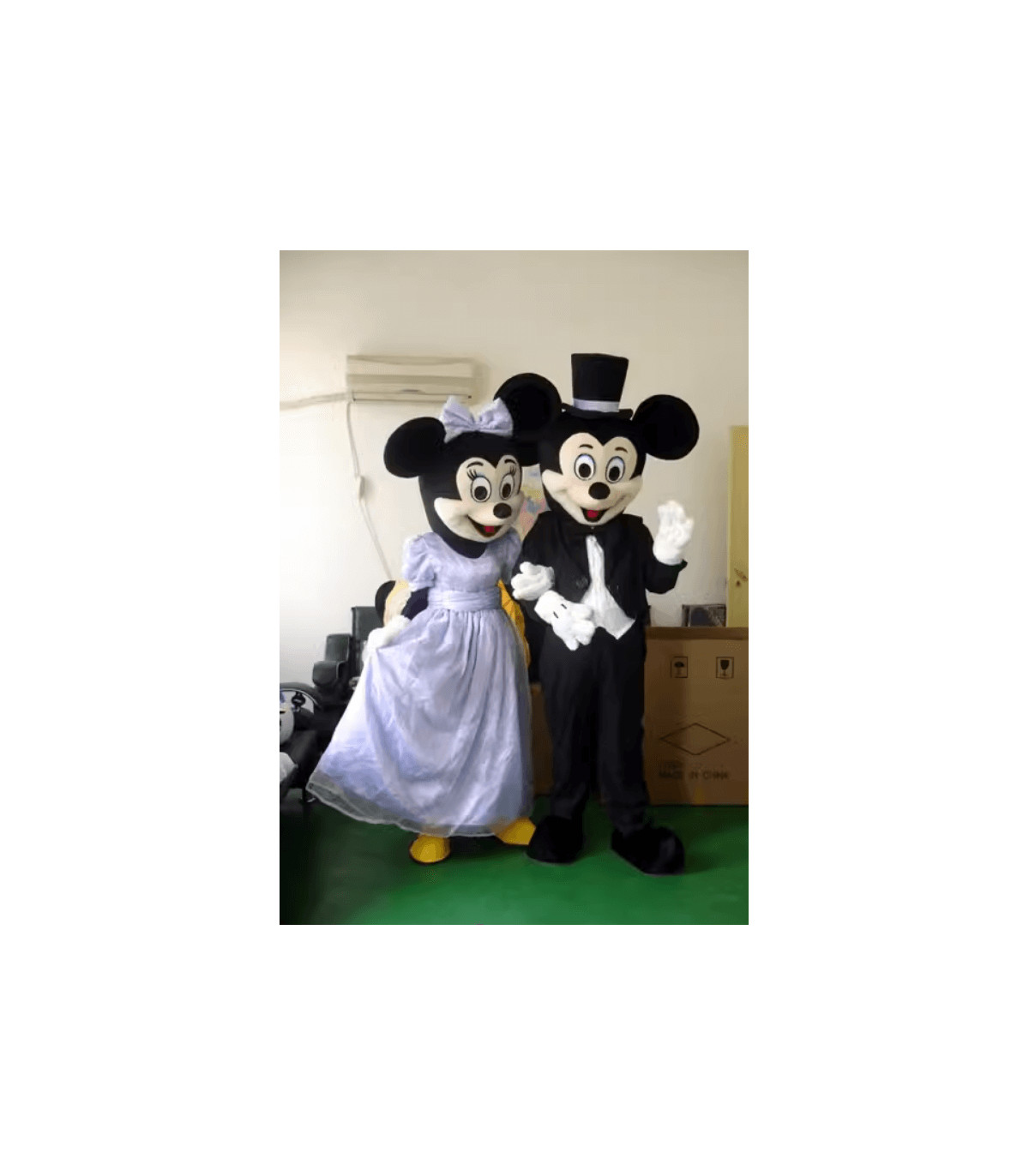 disfraz cabezones de adulto mickey y minnie rojo
