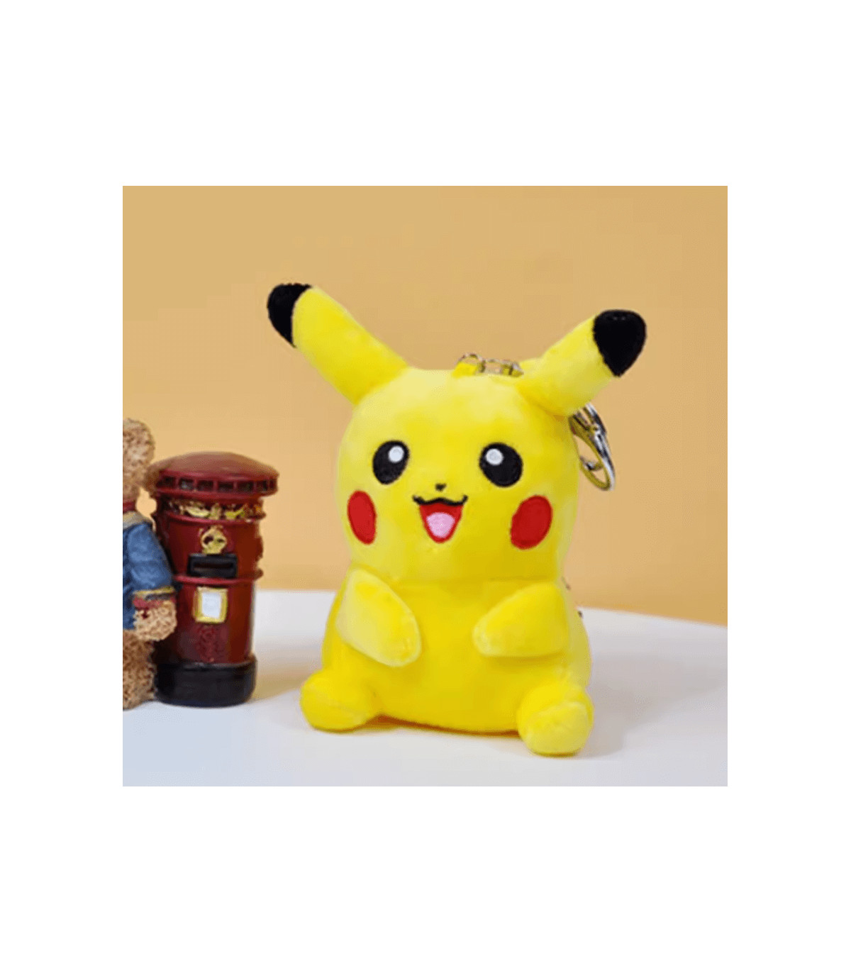llavero de peluche pikachu de 15cm cara sonriente