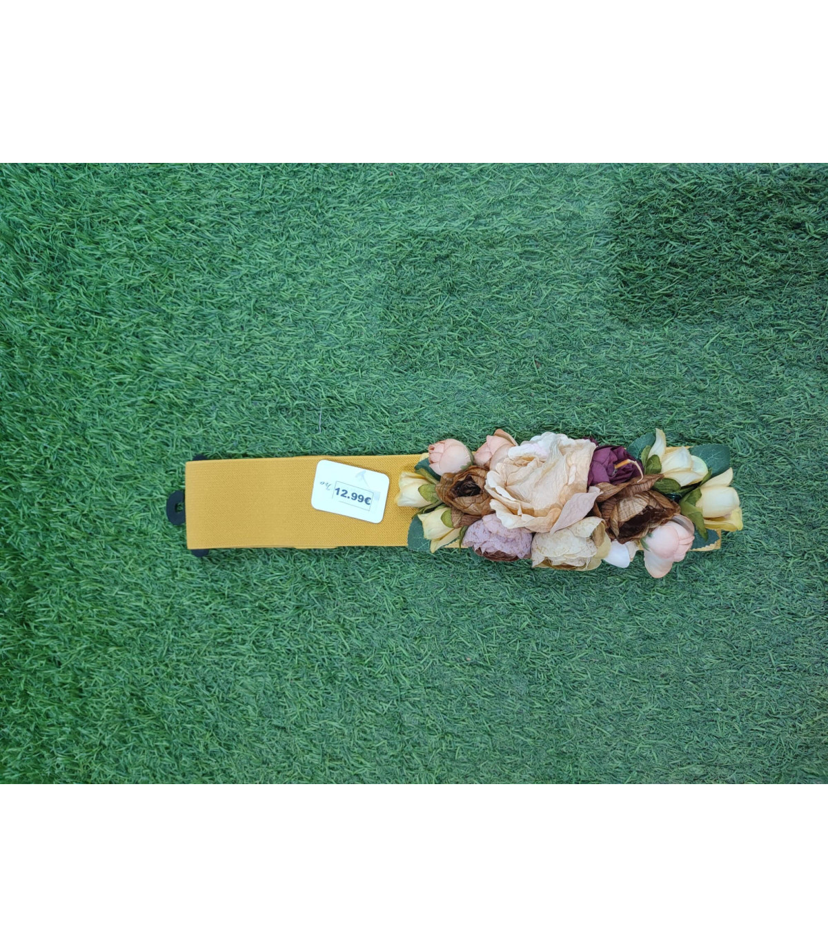 🌸🏰 ¡Deslumbra con estilo medieval! Descubre nuestro Cinturón de Flores Medieval y añade un toque de encanto a tu atuendo. 🌼✨