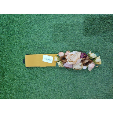 🌸🏰 ¡Deslumbra con estilo medieval! Descubre nuestro Cinturón de Flores Medieval y añade un toque de encanto a tu atuendo. 🌼✨