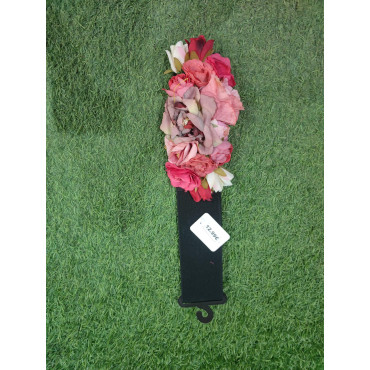 🌸🏰 ¡Deslumbra con estilo medieval! Descubre nuestro Cinturón de Flores Medieval y añade un toque de encanto a tu atuendo. 🌼✨