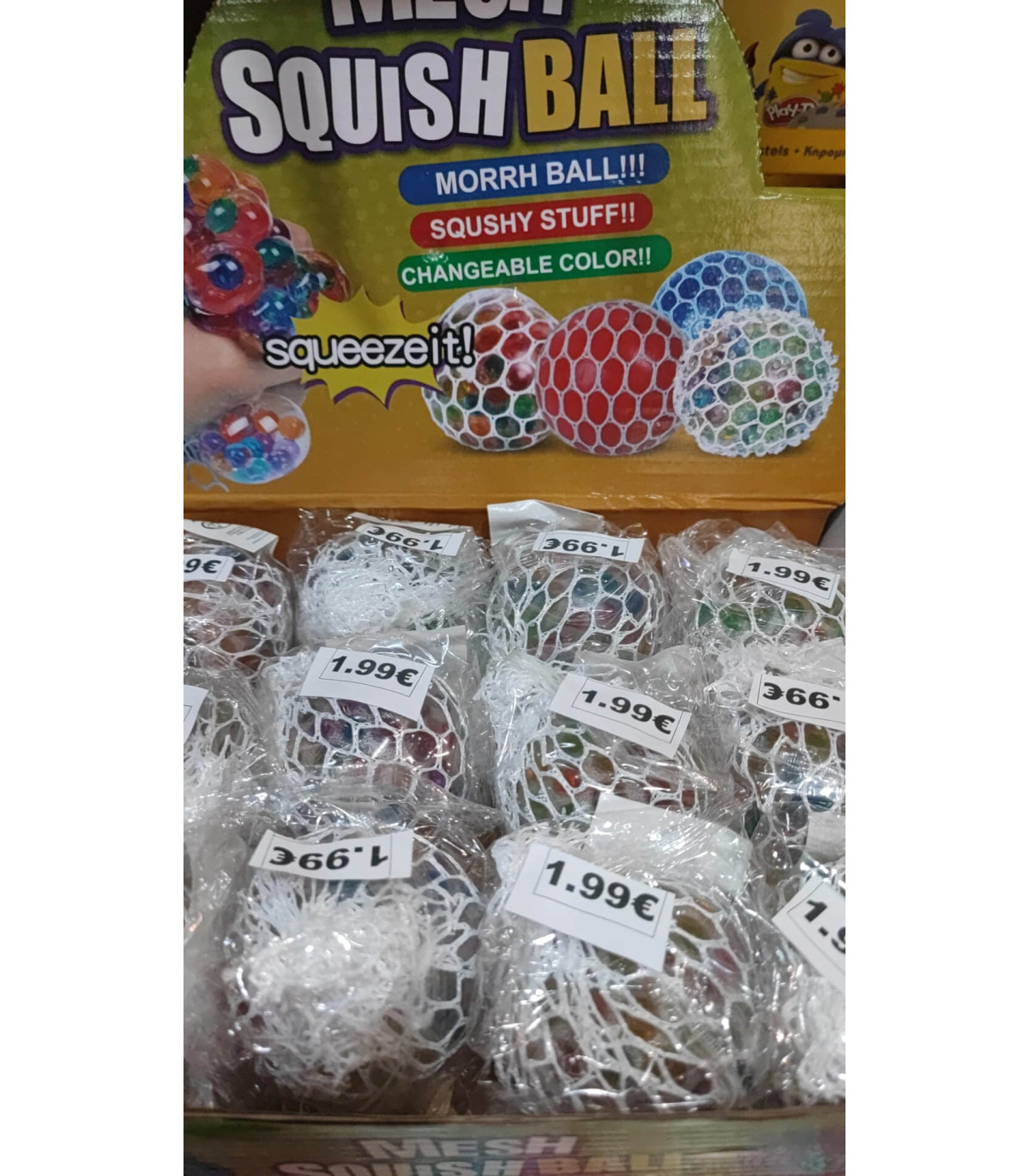 Bola Squishy con Red – Juguete Antiestrés | Albithinia