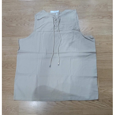Camiseta Medieval sin Mangas con Cordón - Estilo Único y Confort