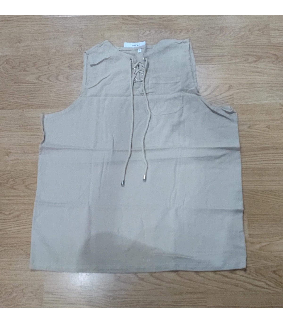 Camiseta Medieval sin Mangas con Cordón - Estilo Único y Confort