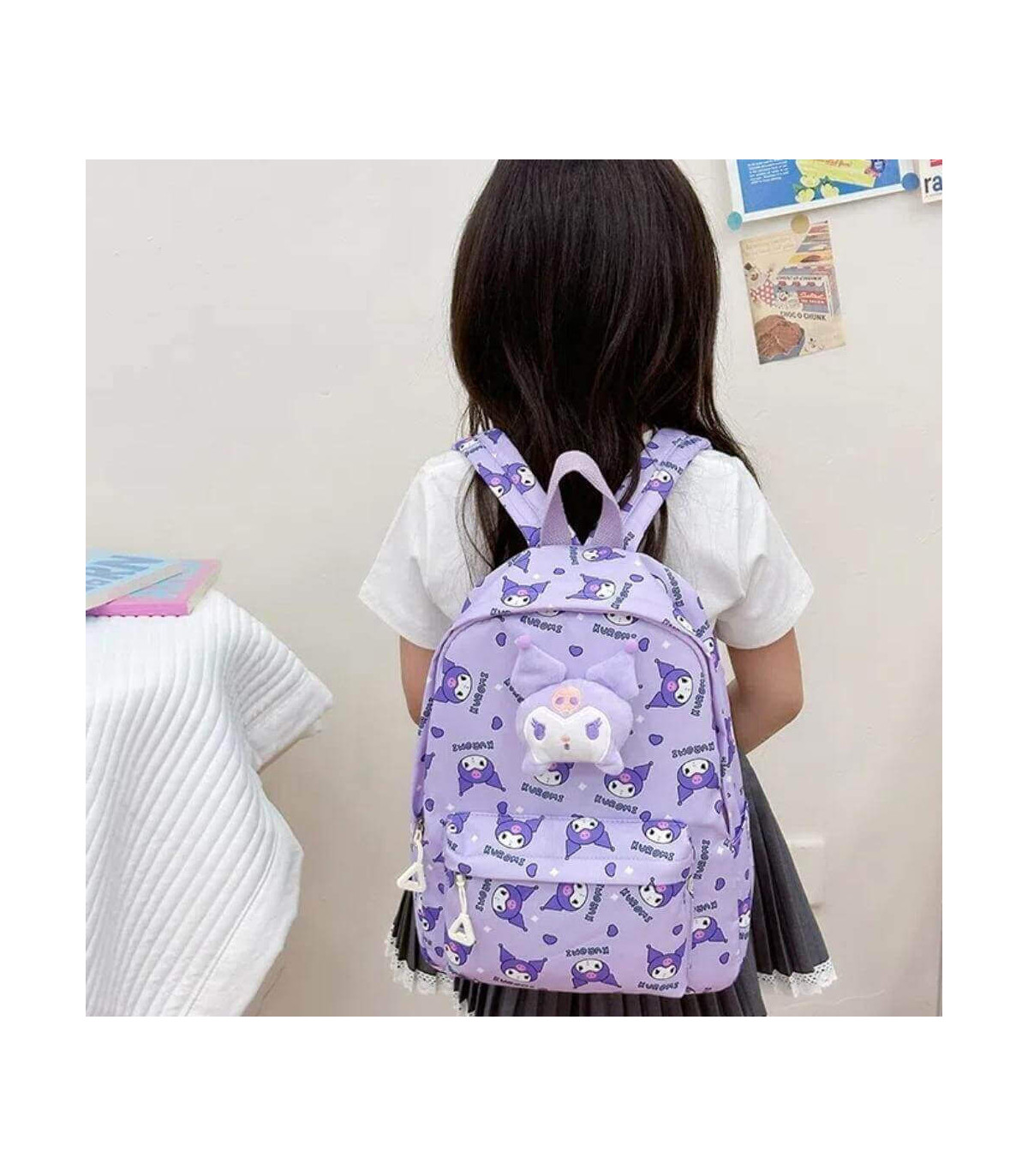 Mochila escolar infantil de hello kitty y kuromi y amigos Sanrio con peluche desmontable. - Diversión y practicidad para niñas