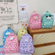 Mochila escolar infantil de hello kitty y kuromi y amigos Sanrio con peluche desmontable. - Diversión y practicidad para niñas