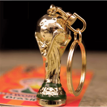 LLavero metálico de la copa del mundo de fútbol
