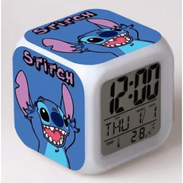 Despertador LED de Stitch con función nocturna para una habitación con temática de Lilo y Stich
