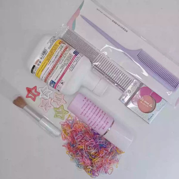 Juego de accesorios para peinar y limpiar muñecas