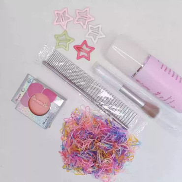 ¡Transforma a tu muñeca en una estrella! Kit de belleza con accesorios para peinar y maquillar