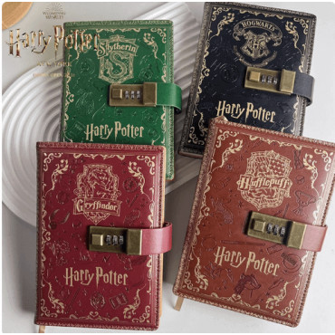 Agenda Mágica de Harry Poter: Elige a tu casa favorita.
