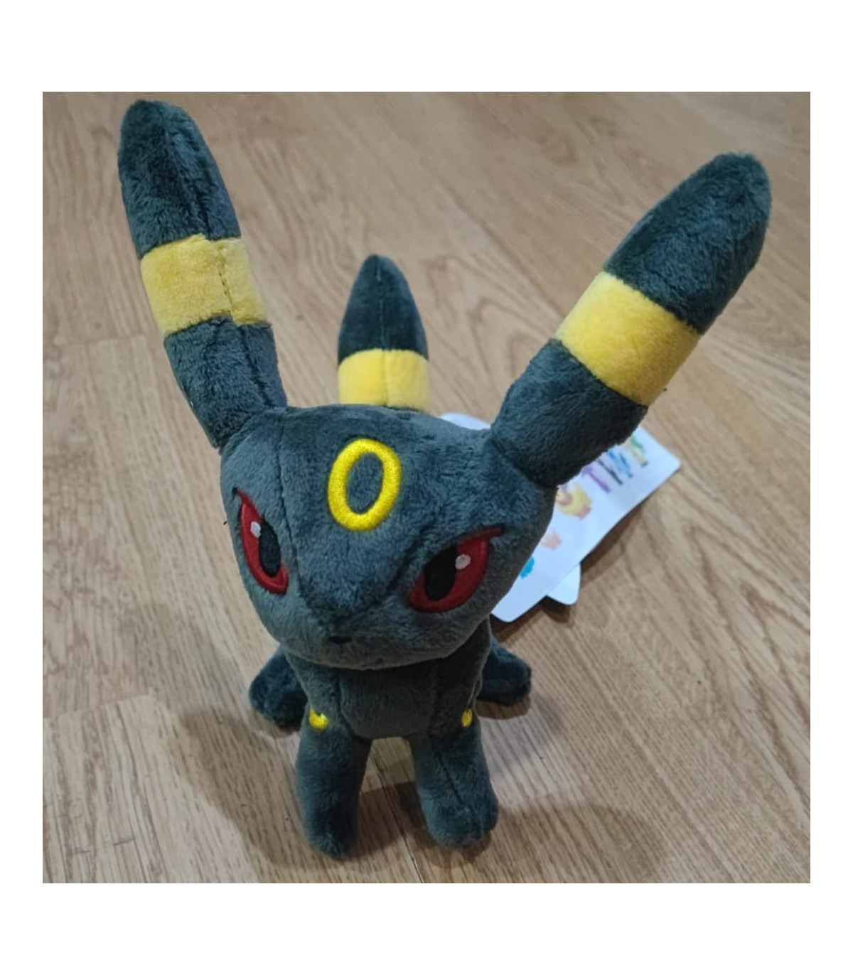 Peluche Umbreon Pokémon: Figura de Peluche de Alta Calidad del Pokémon Oscuro