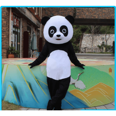 Traje de Panda: ¡El Más Tierno del Bosque!
