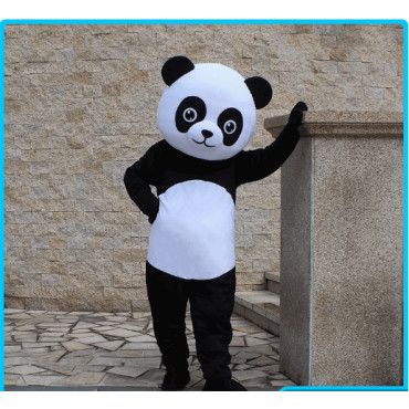 Traje de Panda: ¡El Más Tierno del Bosque!