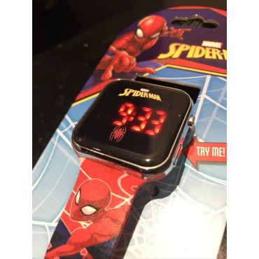 Reloj LED Spiderman para niños: ¡La hora de ser un superhéroe!