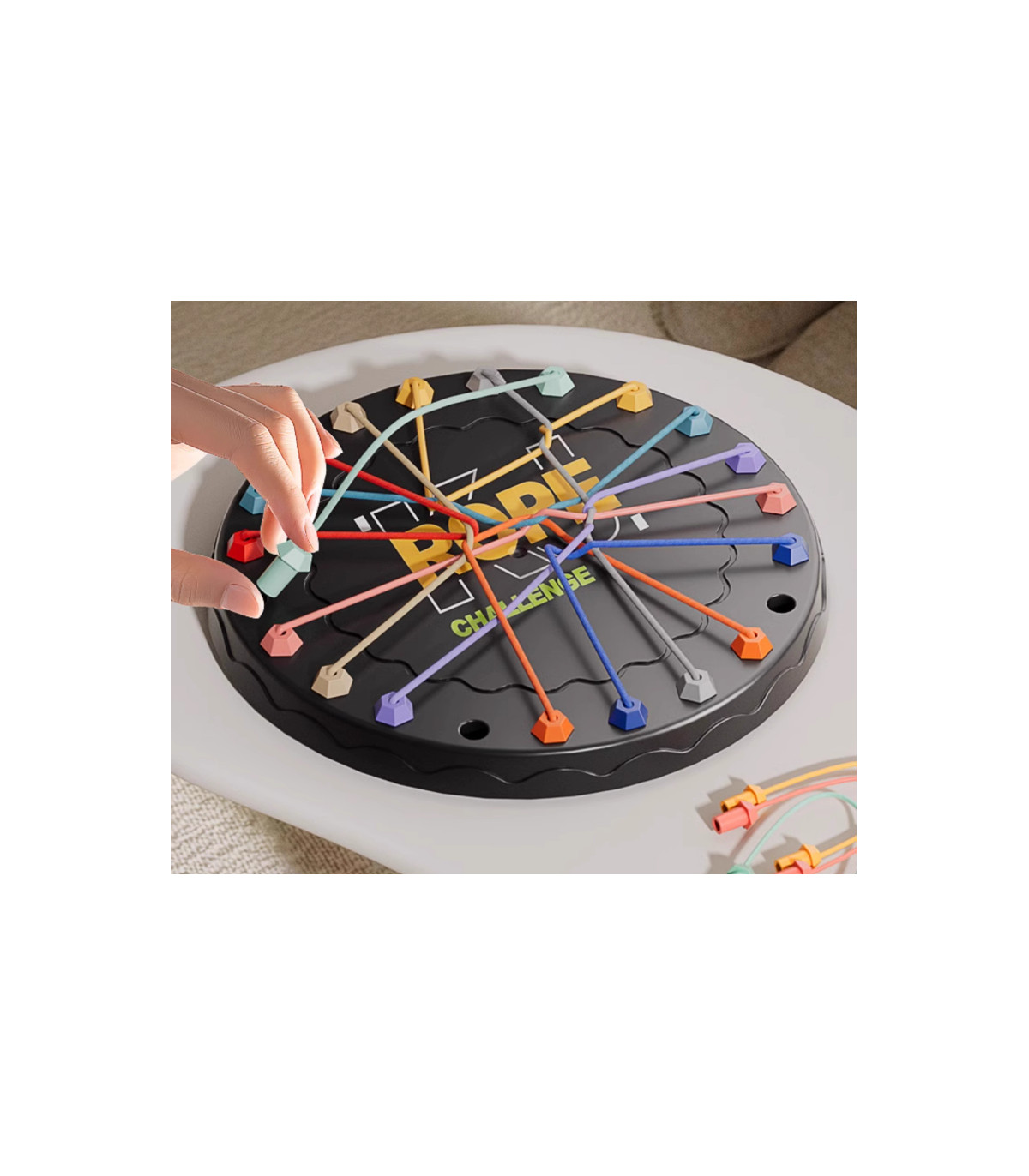 Desata tu ingenio con el juego de mesa de nudos: ¡La diversión está enredada!