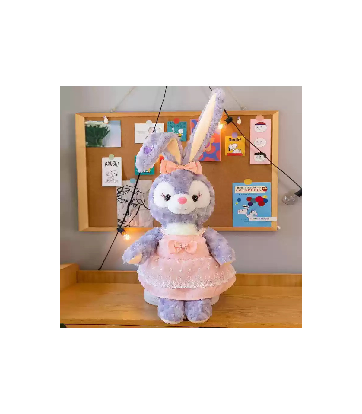 Peluche de Coneja de Felpa: Suave Compañera para Grandes y Chicos