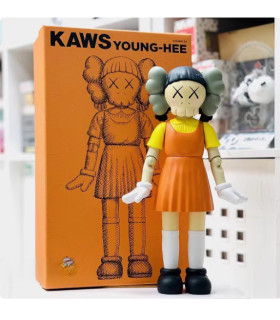 Figura de vinilo KAWS YOUNG-HEE - Edición limitada