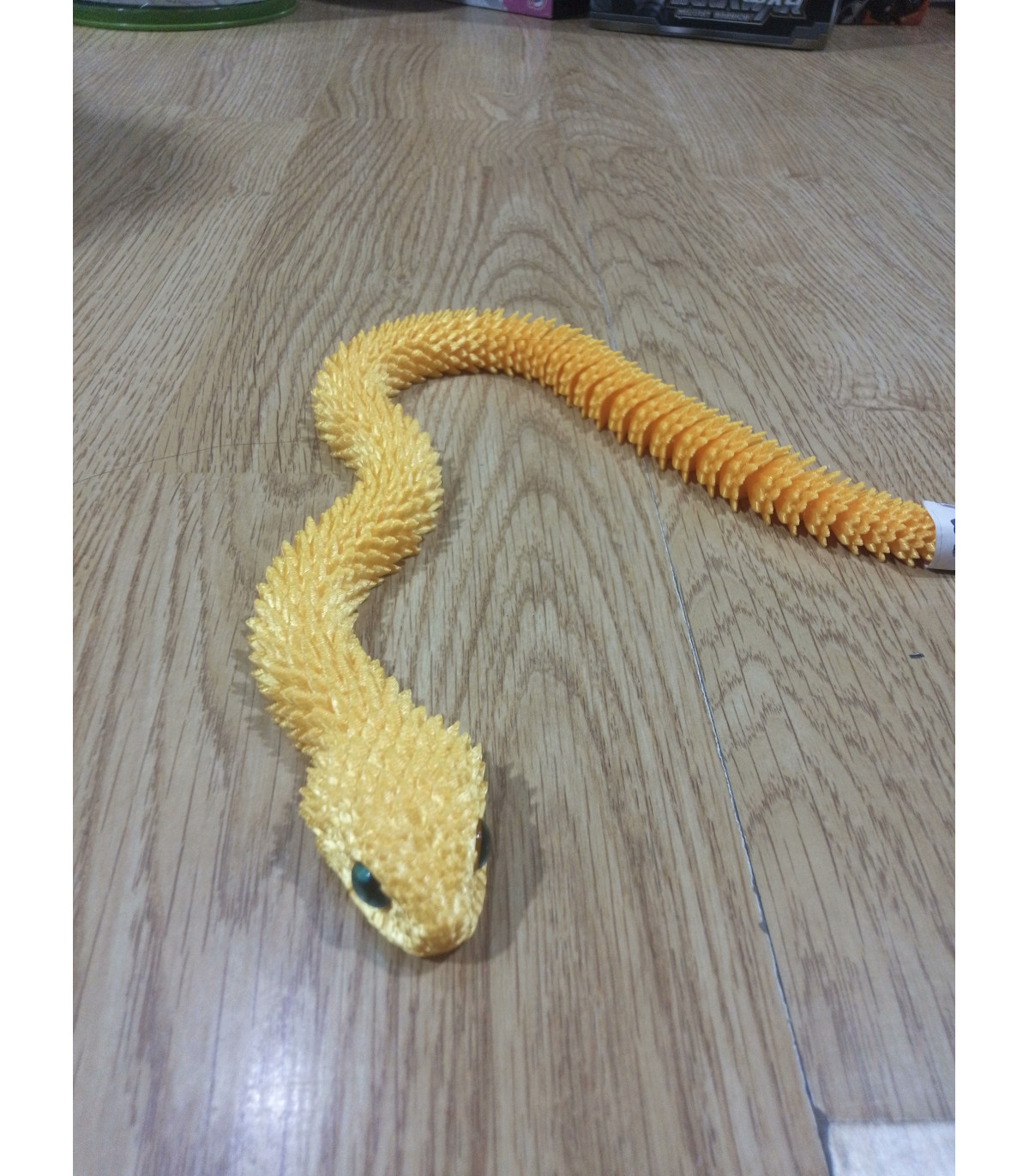 SERPIENTE COLOR AMARILLO IMPRESIÓN 3D