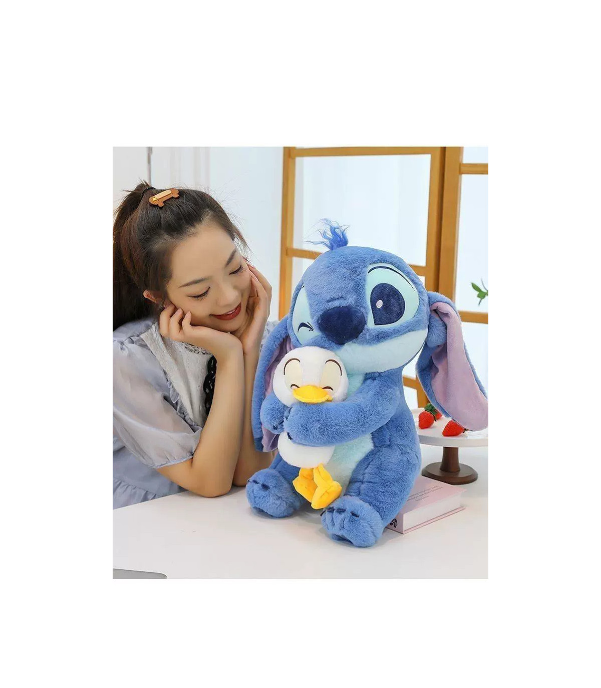 ¡Conoce al Compañero Perfecto! Stitch y su Pato en XL, Tierna Diversión - Suavidad y Magia para Crear Memorias Únicas. Compra en