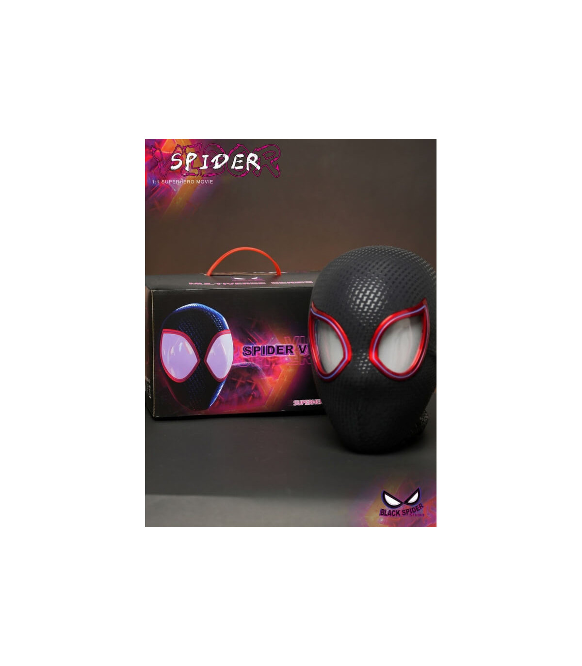 Máscara electrónica de Spider Man: El Héroe de Nueva York con luces y más