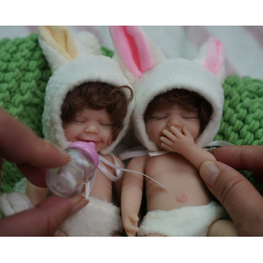 Muñeca bebé reborn silicona sólida 15,2 cm Maddie con vestido regalo 49,99€