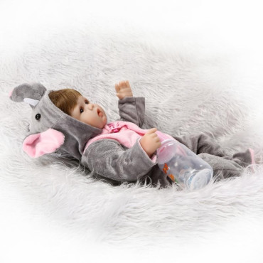bebe reborn con disfraz de elefante