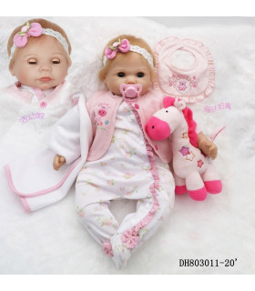 bebe reborn  de 50cm  con los ojos que parpadean