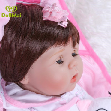 bebe reborn de  que parpadea