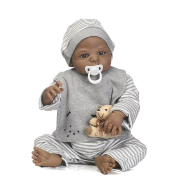 bebe reborn niño  completo silicona